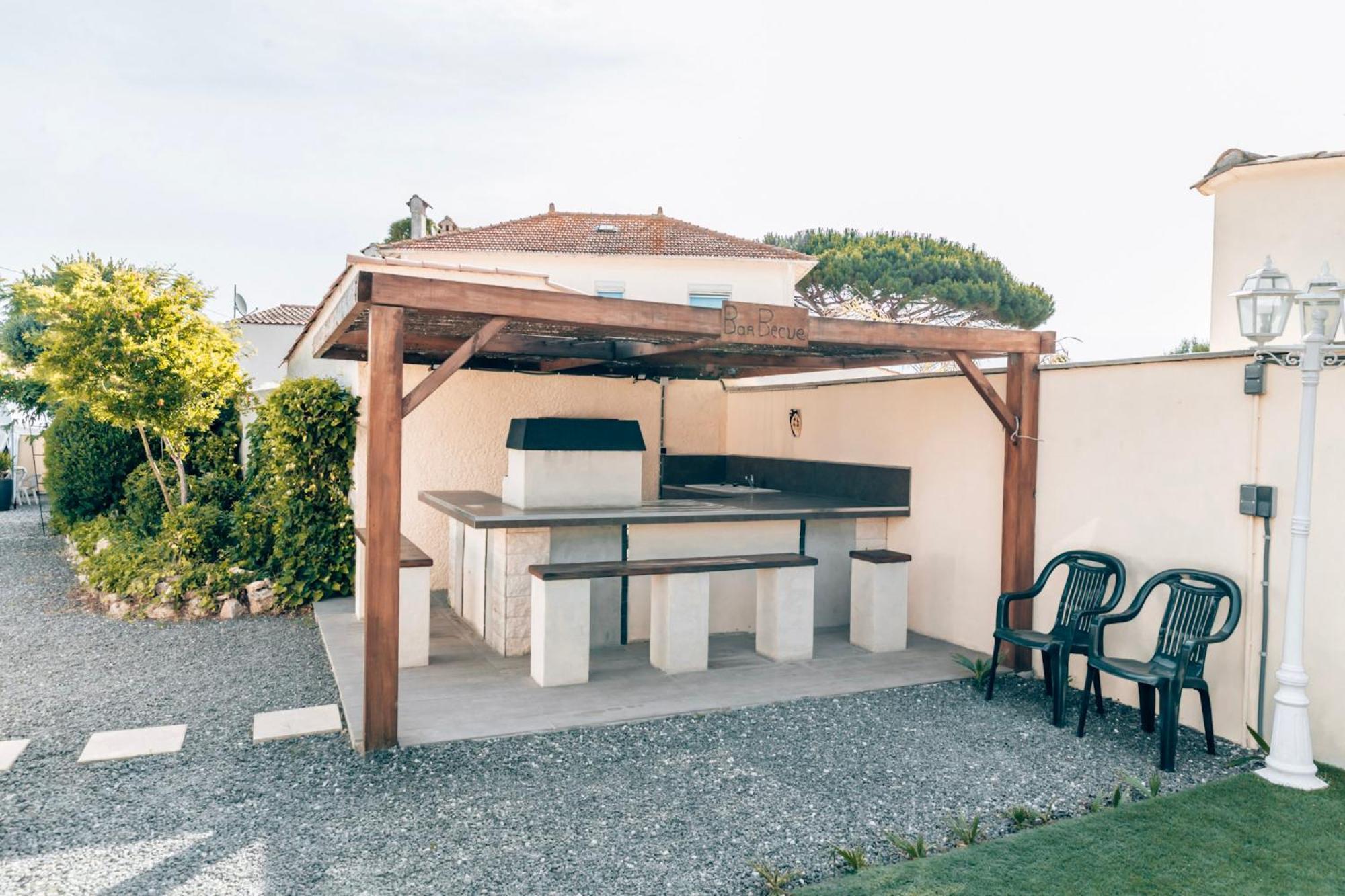 Reve D'Azur, 2 Chambres, Maison Julia En Bord De Mer A La Nartelle, Piscine Partagee, Parking & Terrasse Bbq, Wifi Et Draps Inclus Plage A Pied Sainte-Maxime Ngoại thất bức ảnh