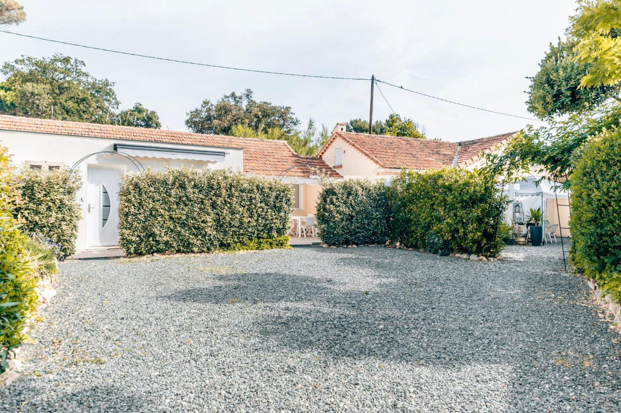 Reve D'Azur, 2 Chambres, Maison Julia En Bord De Mer A La Nartelle, Piscine Partagee, Parking & Terrasse Bbq, Wifi Et Draps Inclus Plage A Pied Sainte-Maxime Ngoại thất bức ảnh