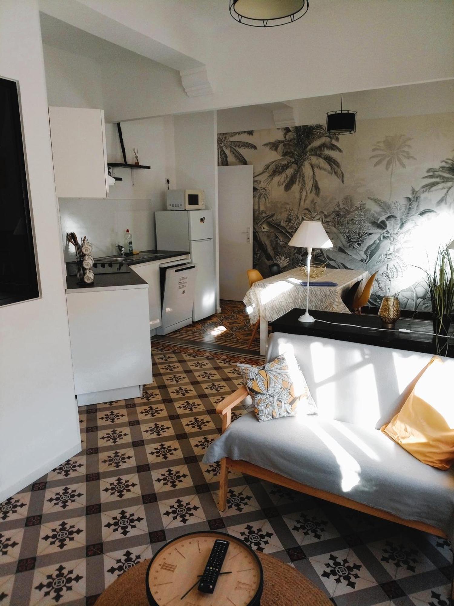 Reve D'Azur, 2 Chambres, Maison Julia En Bord De Mer A La Nartelle, Piscine Partagee, Parking & Terrasse Bbq, Wifi Et Draps Inclus Plage A Pied Sainte-Maxime Ngoại thất bức ảnh